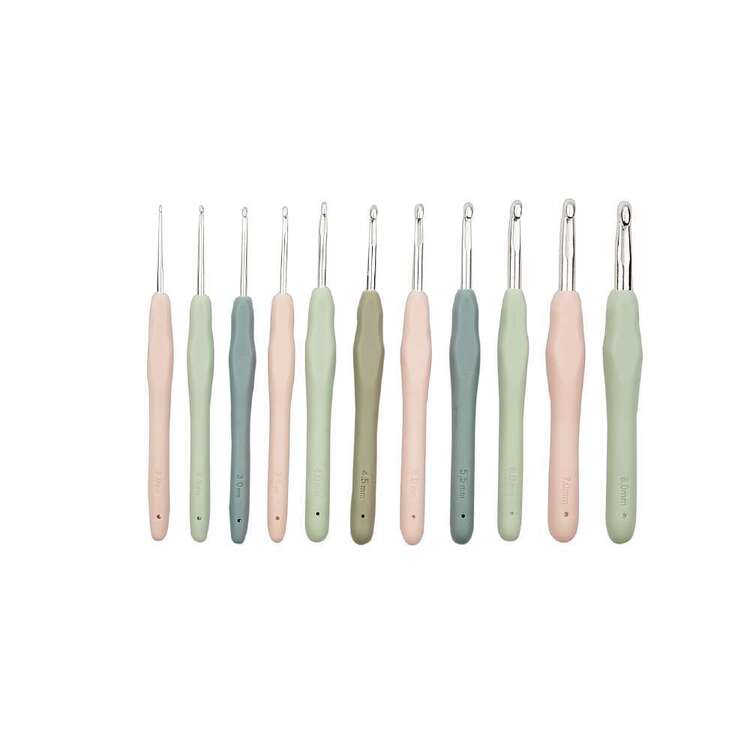 Adaptive crochet needles